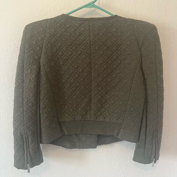 BCBG Maxazria Crop Green Moto Jacket Quilted Structured Shoulders Size Medium - Picture 3 of 11